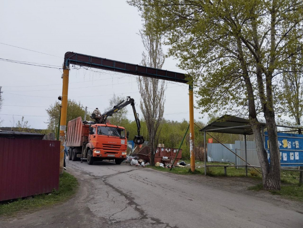 В Кургане после майских праздников вывезено почти 5000 тонн мусора В Кургане после майских праздников вывезено почти 5000 тонн мусора