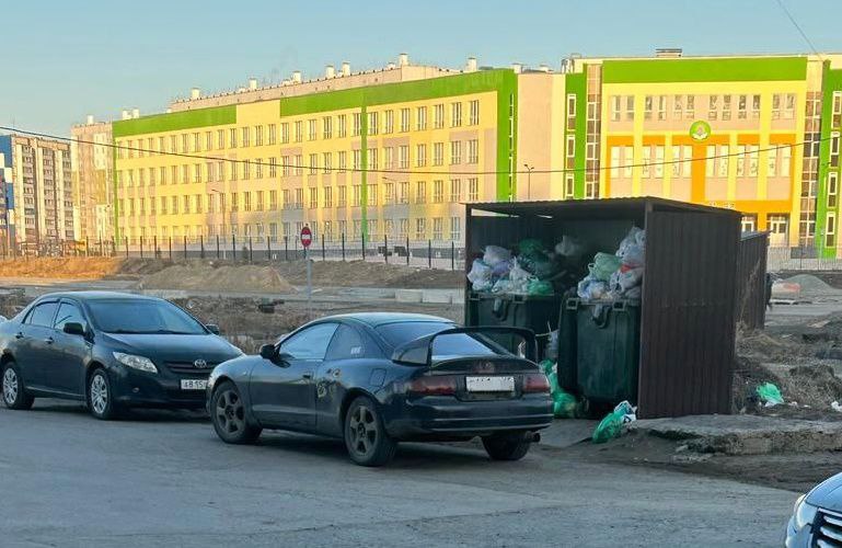 Курганец второй день препятствует вывозу ТКО Курганец второй день препятствует вывозу ТКО