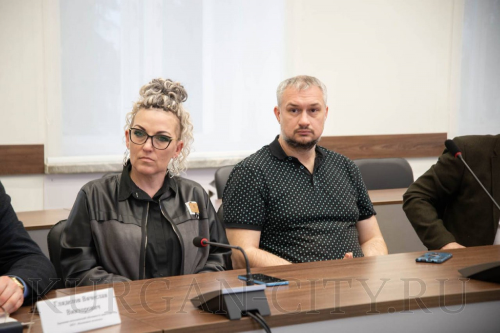 "Чистый город" принял участие в заседании штаба по субботникам в Кургане "Чистый город" принял участие в заседании штаба по субботникам в Кургане